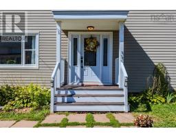 33 Victoria Street, pugwash, Nova Scotia