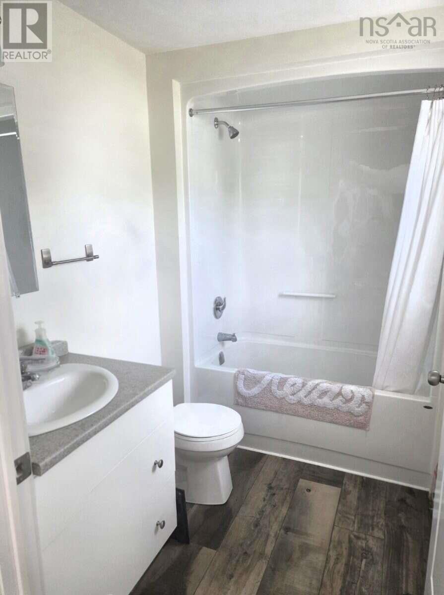 17 Parkwood Drive, New Minas, Nova Scotia  B4N 3T3 - Photo 18 - 202620030