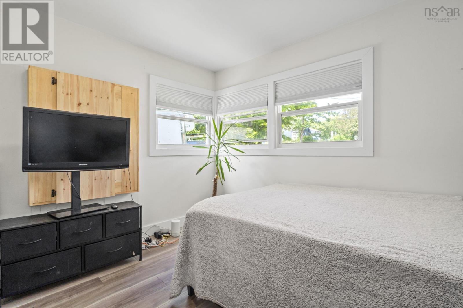 2 Hilltop Terrace, Dartmouth, Nova Scotia  B2Y 3T1 - Photo 12 - 202620146