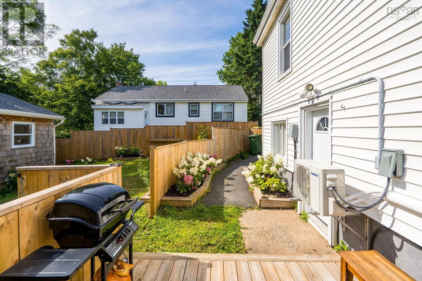 2 Hilltop Terrace, Dartmouth, Nova Scotia  B2Y 3T1 - Photo 26 - 202620146