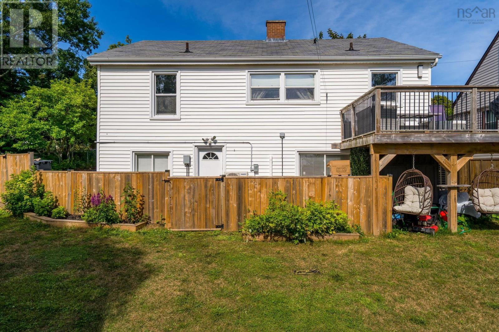 2 Hilltop Terrace, Dartmouth, Nova Scotia  B2Y 3T1 - Photo 28 - 202620146