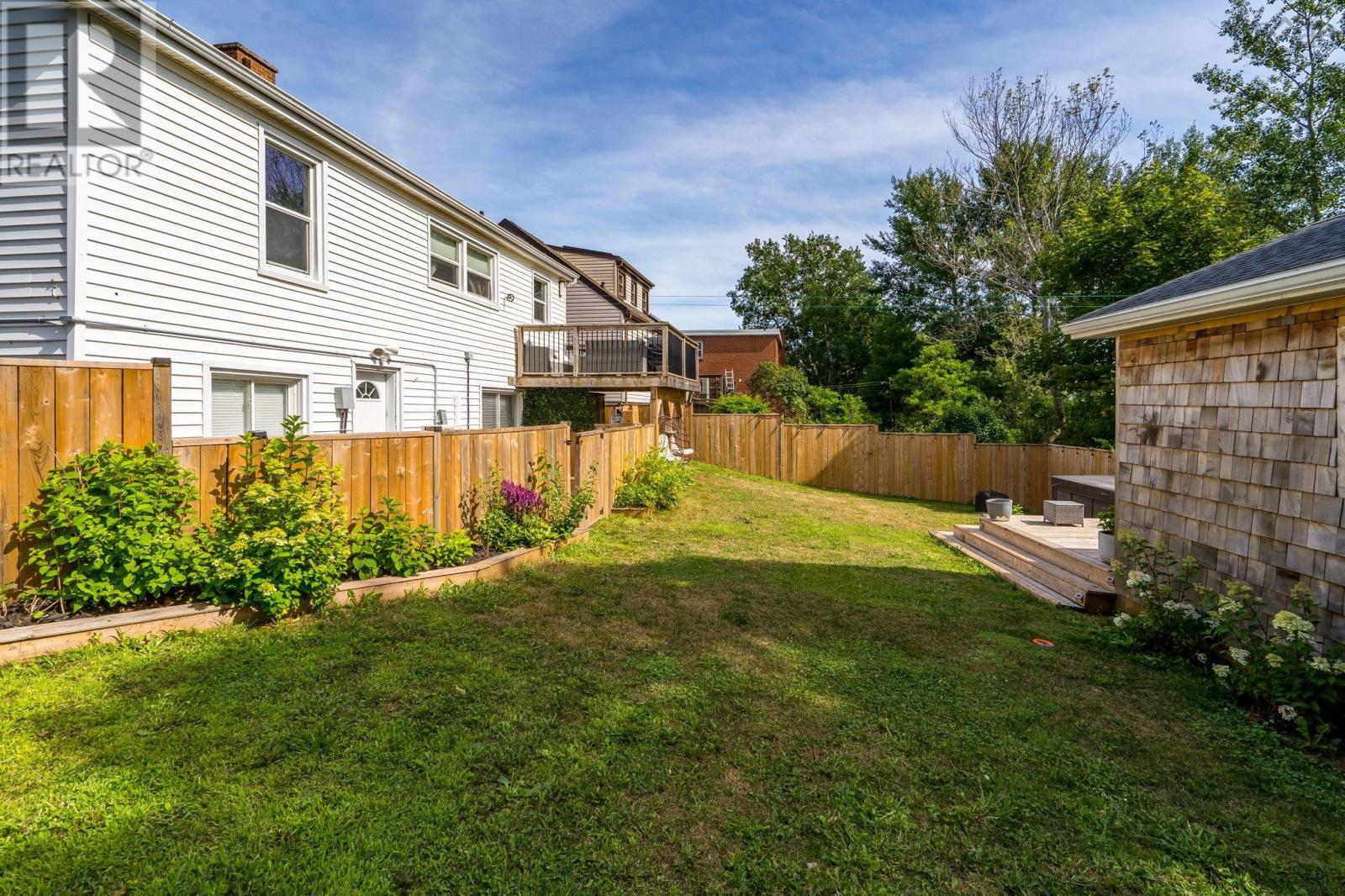 2 Hilltop Terrace, Dartmouth, Nova Scotia  B2Y 3T1 - Photo 29 - 202620146
