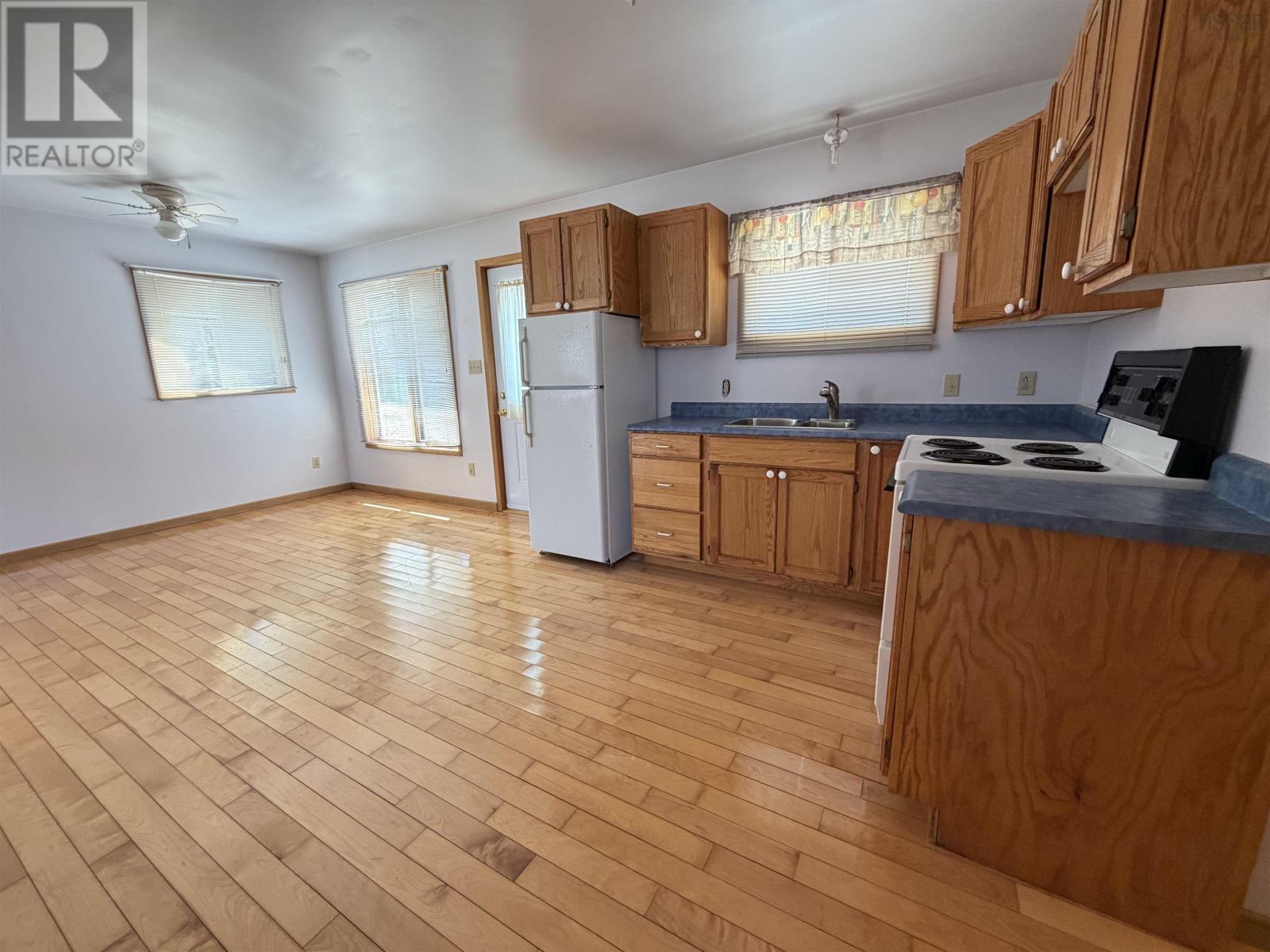 23596 Highway 7, Sheet Harbour, Nova Scotia  B0J 3B0 - Photo 31 - 202620290