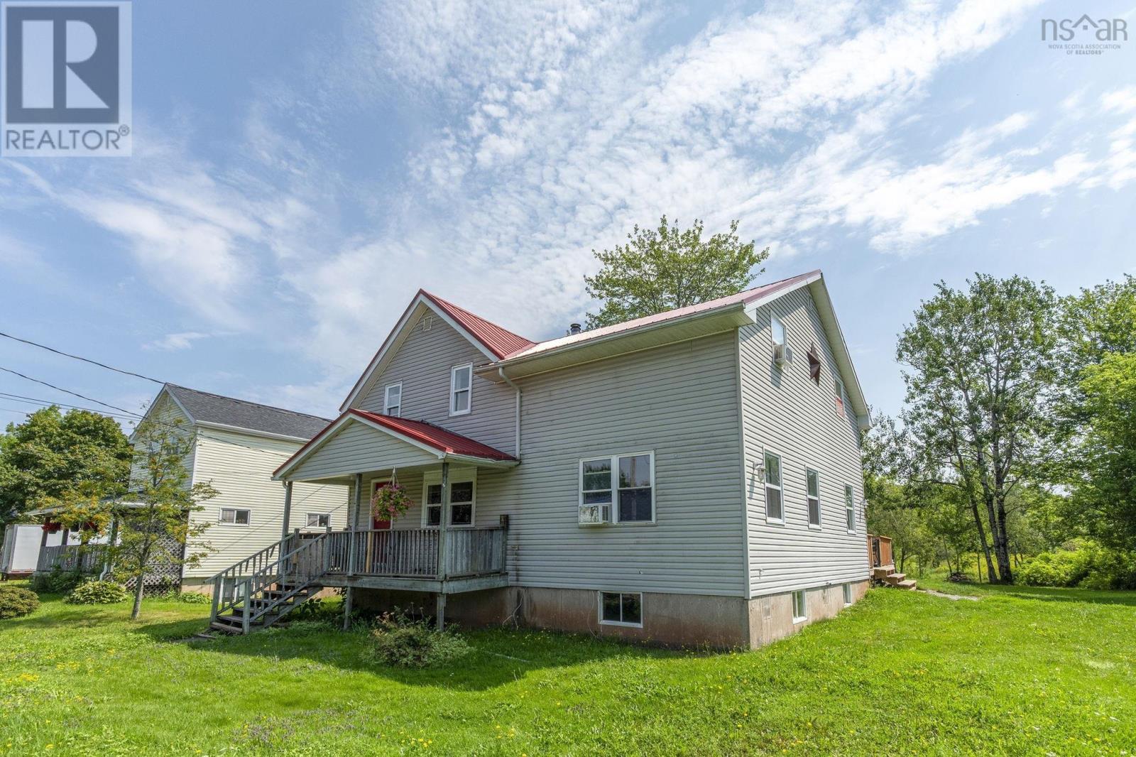 47 Asquith Avenue, Stewiacke, Nova Scotia  B0N 2J0 - Photo 2 - 202620415