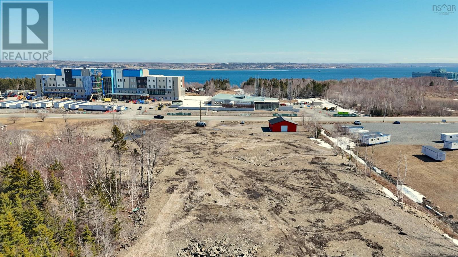 Memorial Drive, Sydney Mines, Nova Scotia  B1V 0B4 - Photo 3 - 202620418