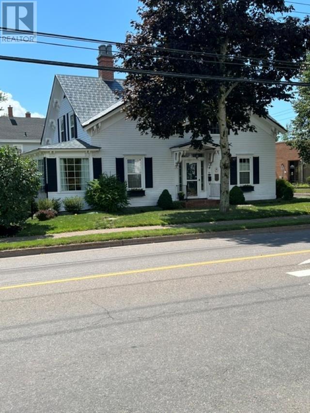 86 Queen Street, Truro, Nova Scotia  B2N 2B3 - Photo 2 - 202620755