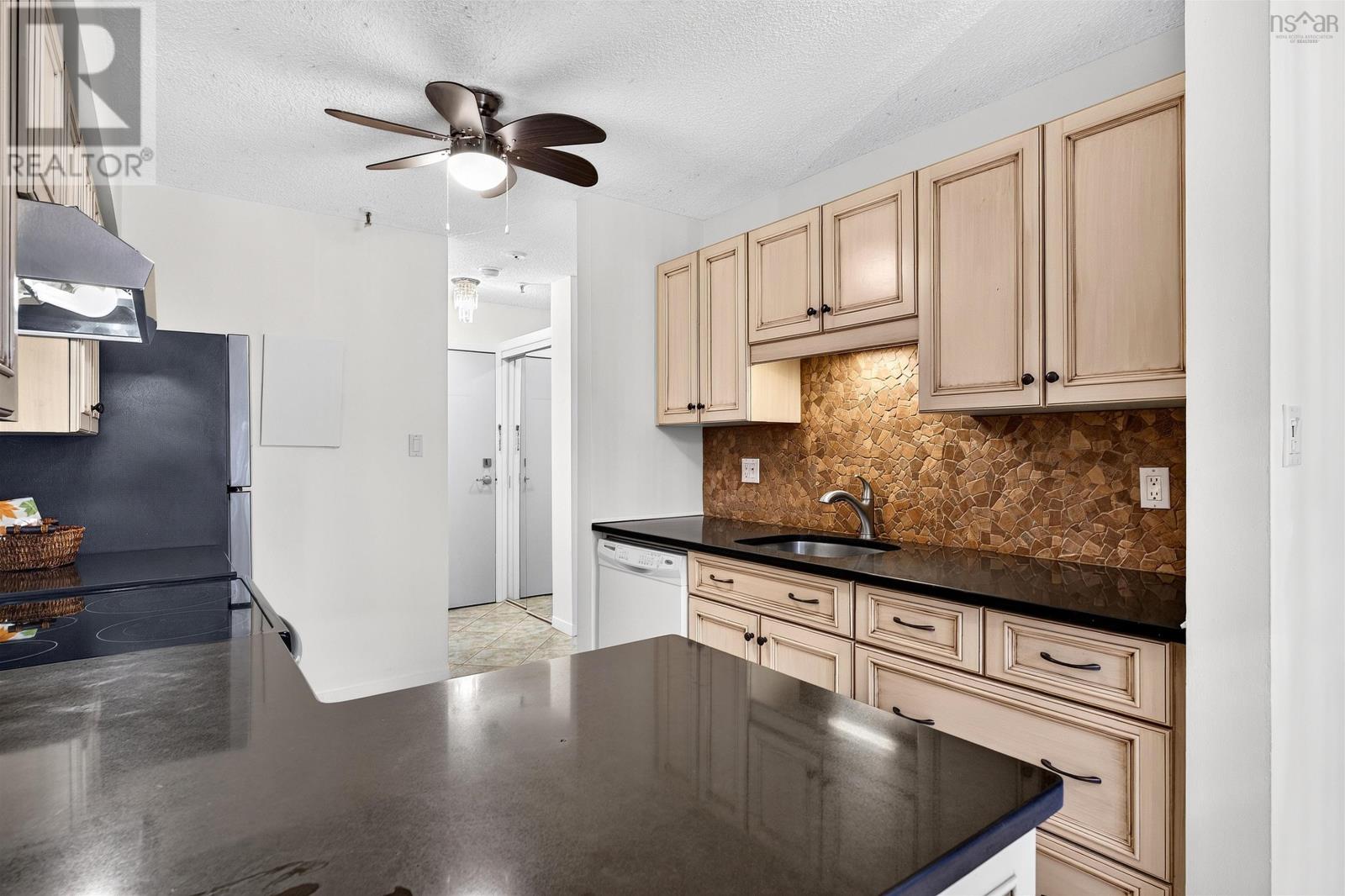 201 15 Knightsridge Drive, Clayton Park, Nova Scotia  B3M 3S9 - Photo 25 - 202620809