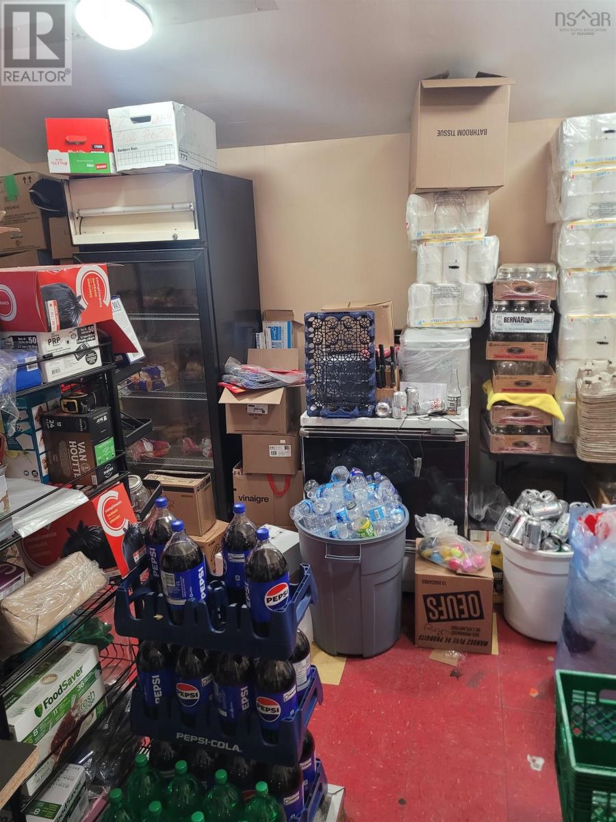 115 West Avenue, Glace Bay, Nova Scotia  B1G 1R3 - Photo 16 - 202620818