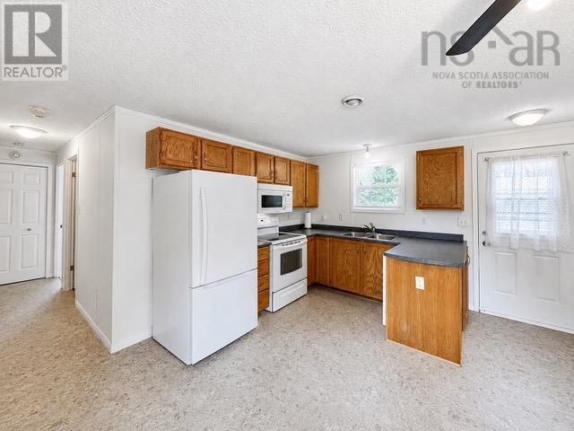 1140 Susan Drive, Beaver Bank, Nova Scotia  B4E 1P1 - Photo 2 - 202620834