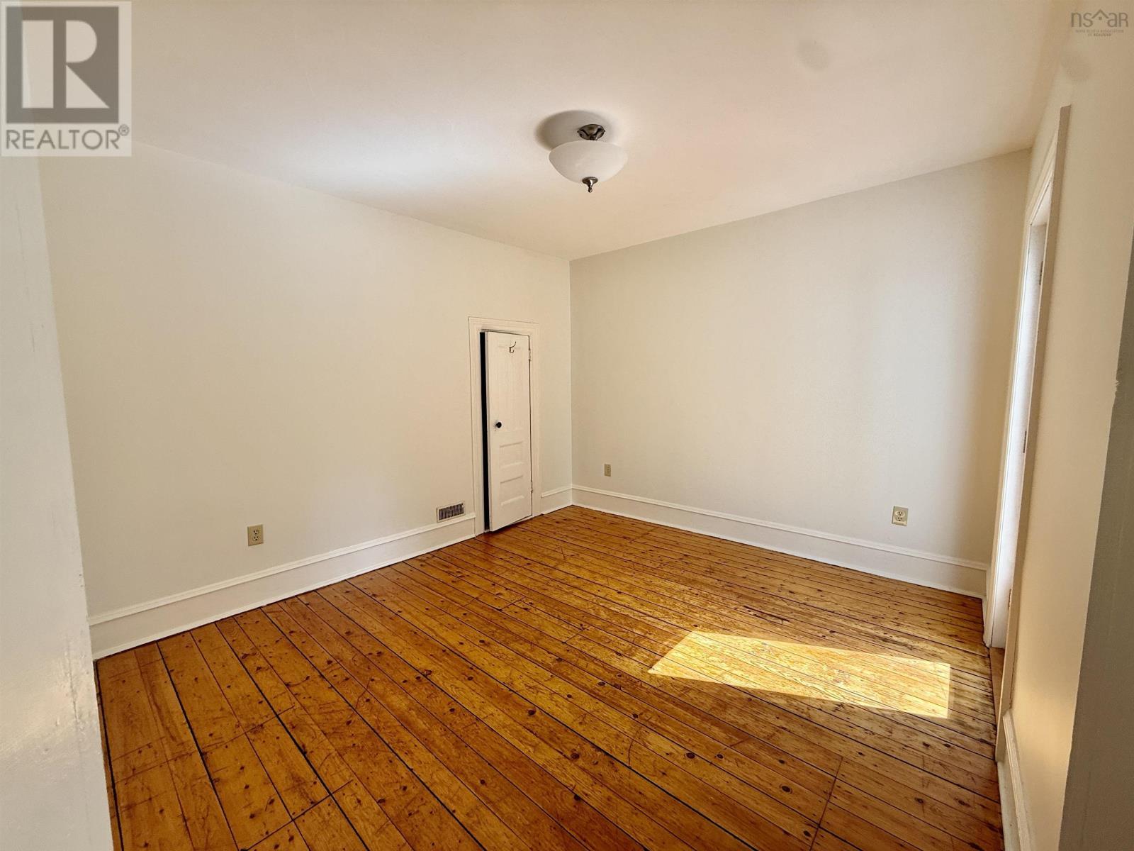 6312 Chebucto Road, Halifax, Nova Scotia  B3L 1K8 - Photo 10 - 202620840