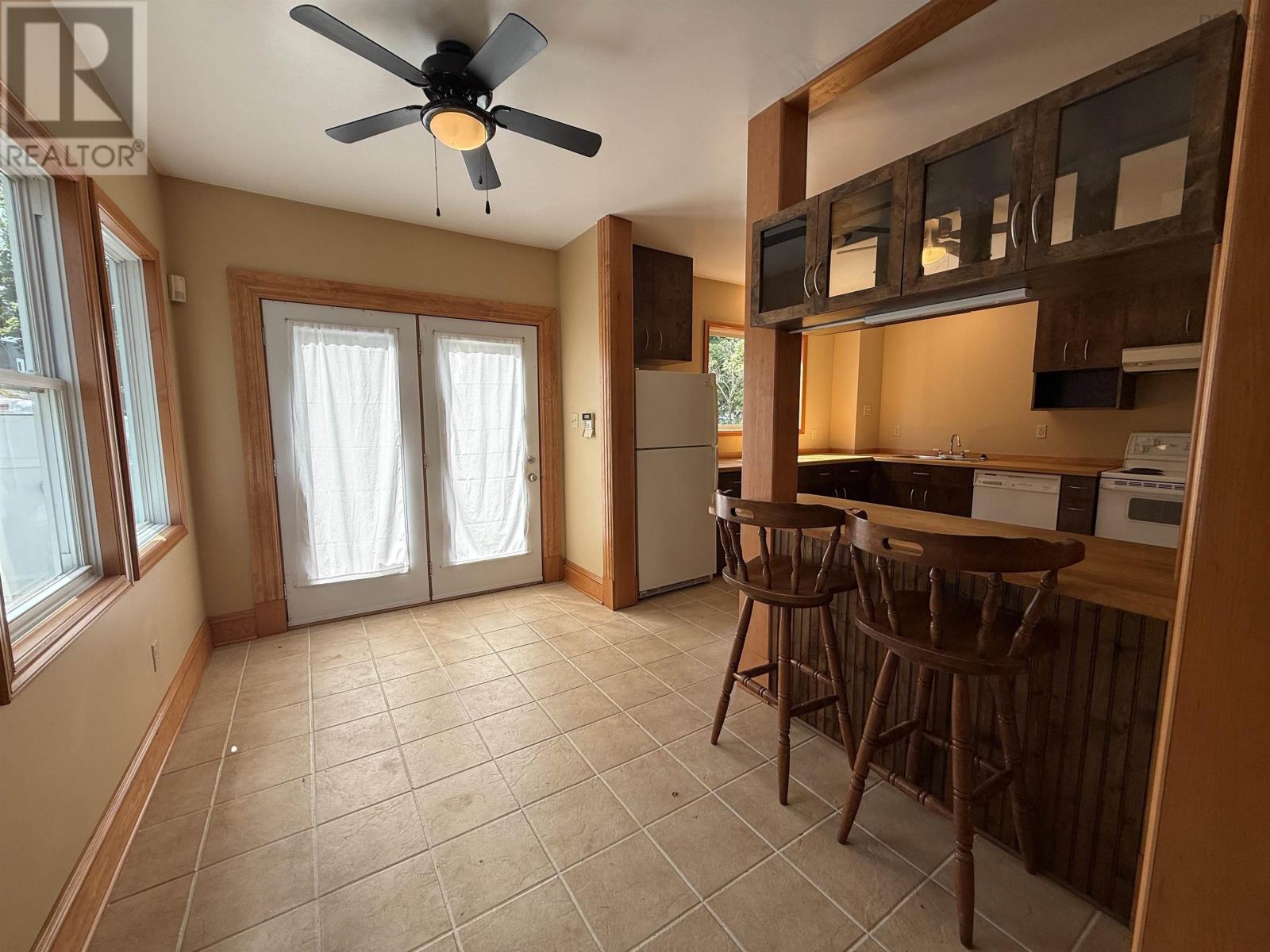 6312 Chebucto Road, Halifax, Nova Scotia  B3L 1K8 - Photo 27 - 202620840