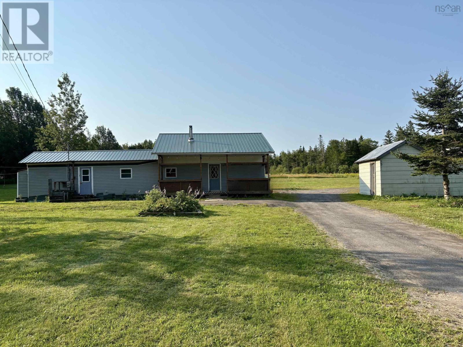 110 Hall Road, burlington, Nova Scotia