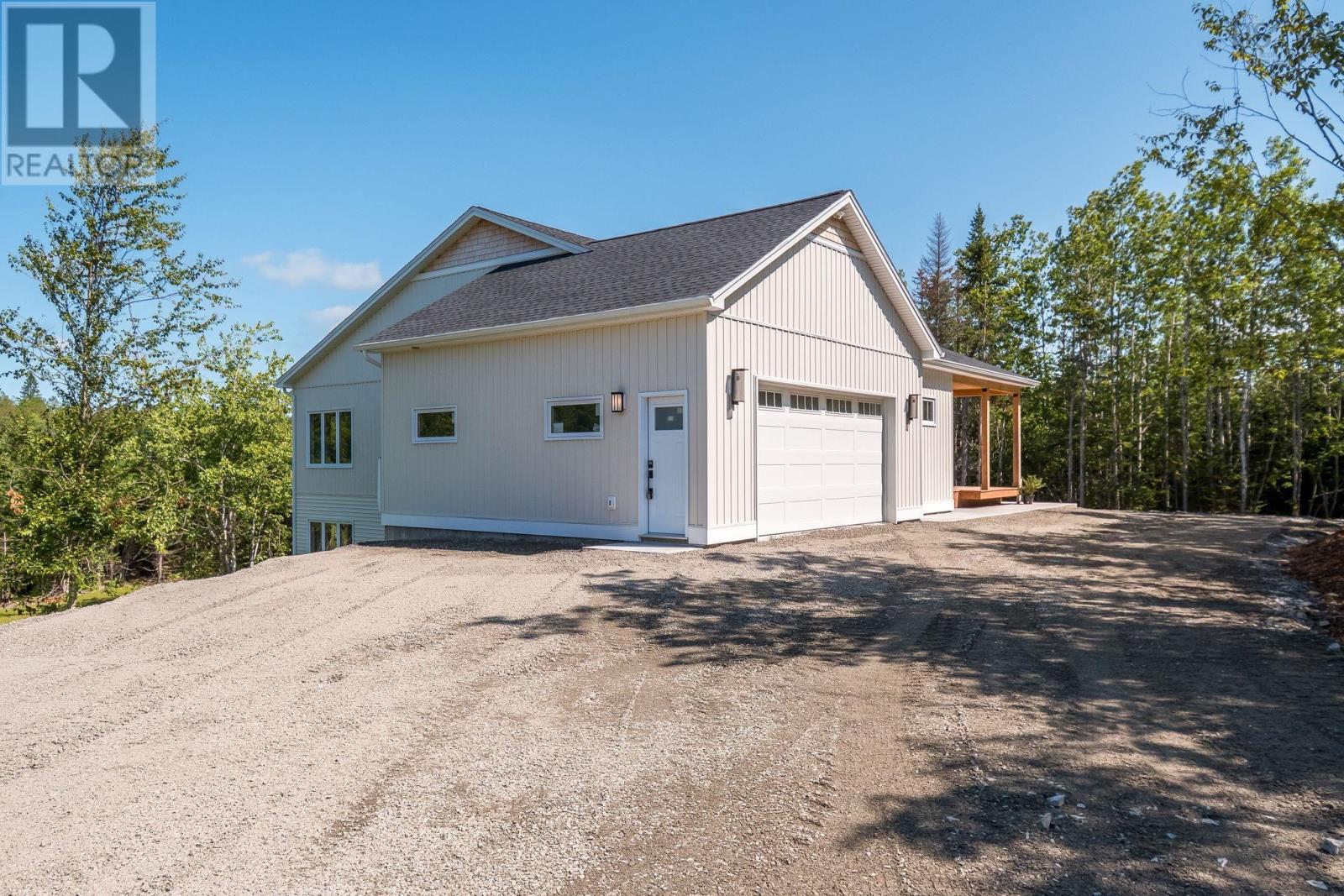 208 Bretton Woods Road, Hillsvale, Nova Scotia  B0N 1Z0 - Photo 3 - 202620851