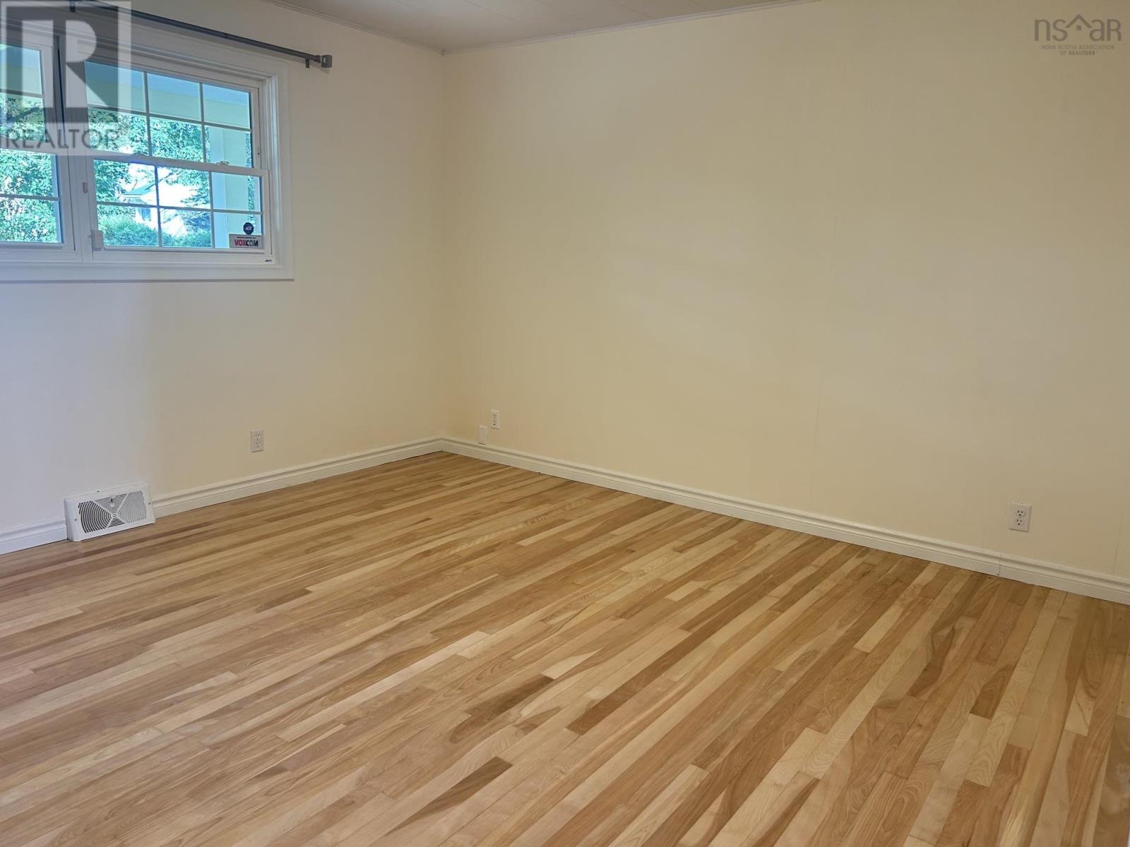 176 Green Street, Lunenburg, Nova Scotia  B0J 2C0 - Photo 23 - 202621178