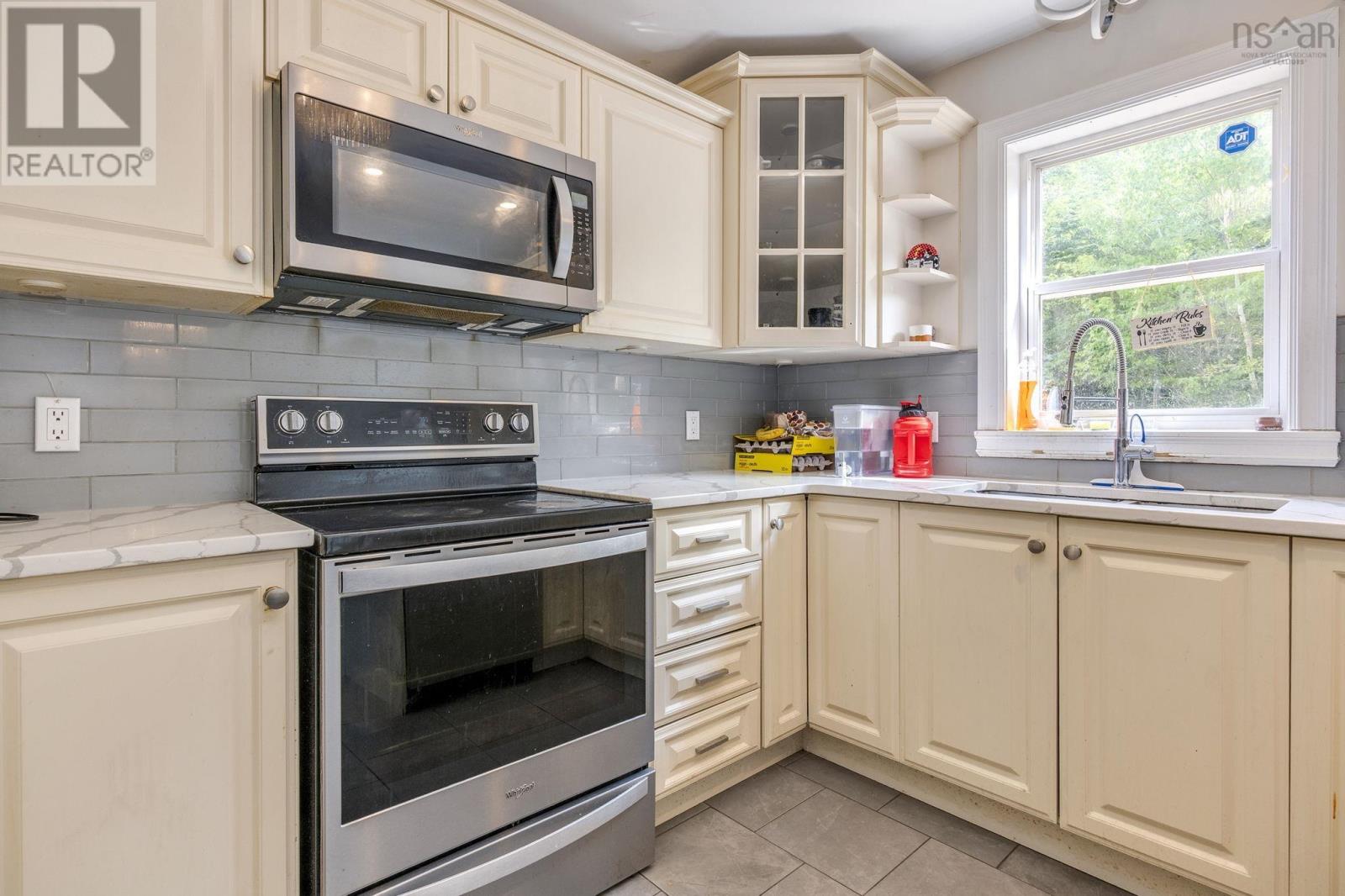 64 Surrey Way, Portland Hills, Nova Scotia  B2W 6R7 - Photo 19 - 202621182