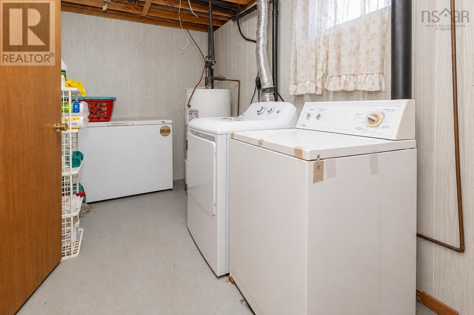 46 Row Street, Glace Bay, Nova Scotia  B1A 4T7 - Photo 24 - 202621183