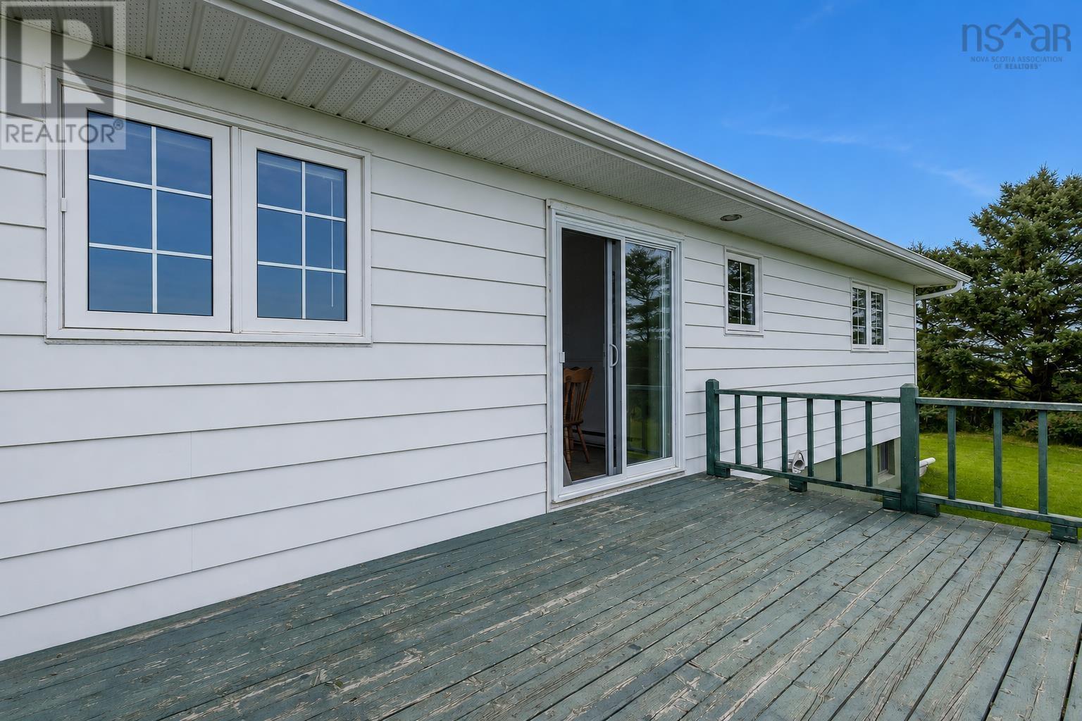 46 Row Street, Glace Bay, Nova Scotia  B1A 4T7 - Photo 25 - 202621183