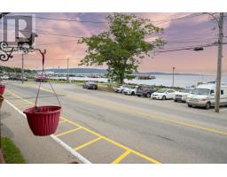 111 Montague Row, digby, Nova Scotia