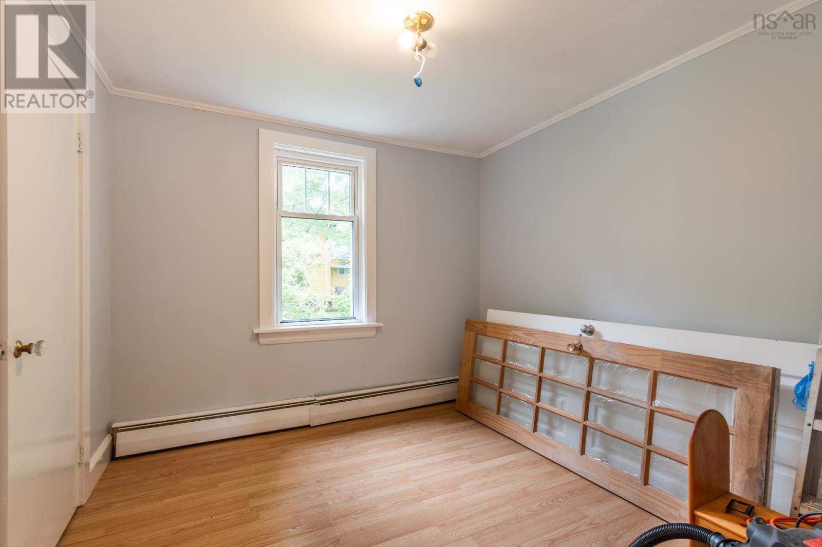 102 Parade Street, Yarmouth, Nova Scotia  B5A 3B5 - Photo 10 - 202621215