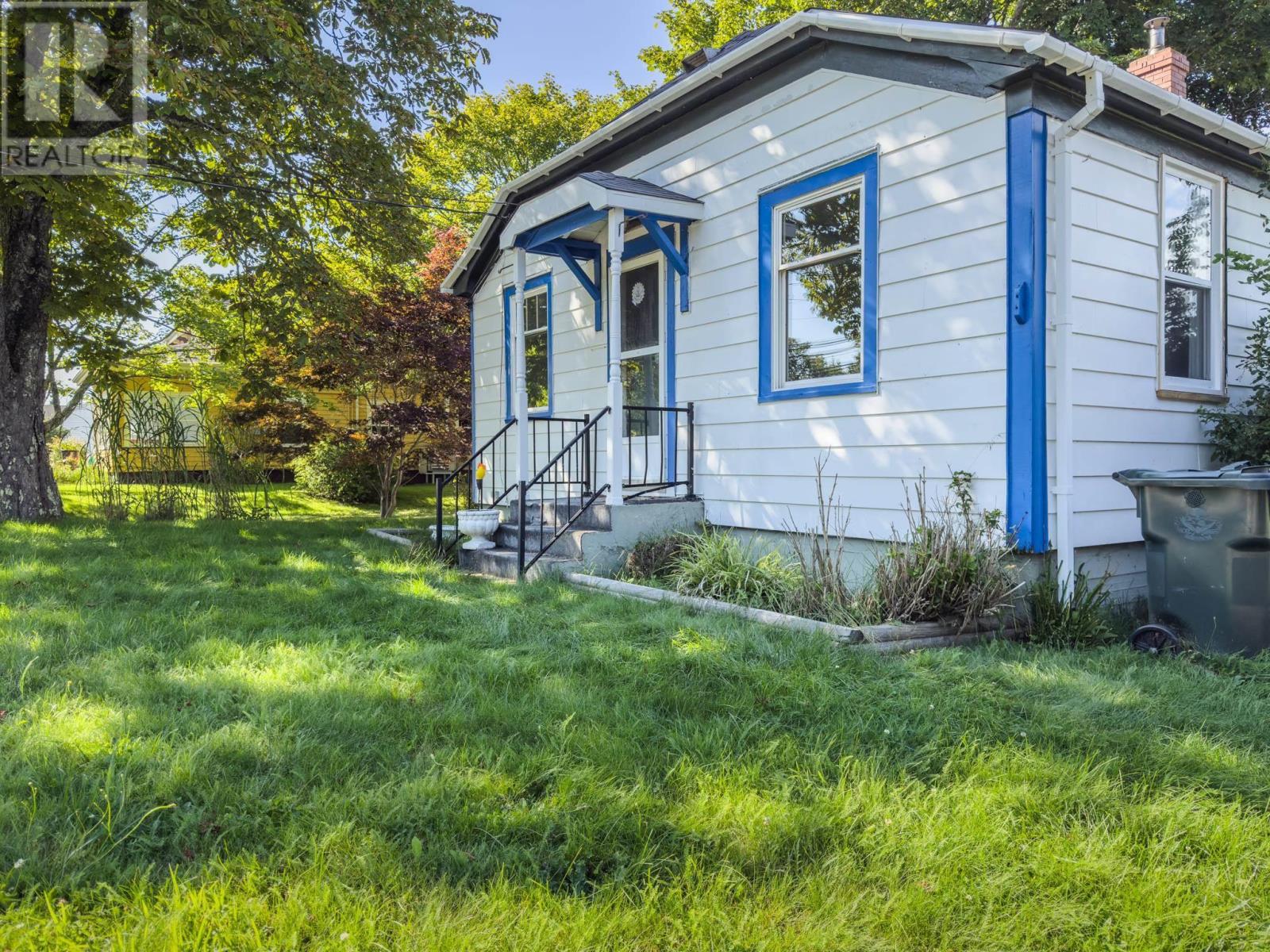 102 Parade Street, Yarmouth, Nova Scotia  B5A 3B5 - Photo 14 - 202621215