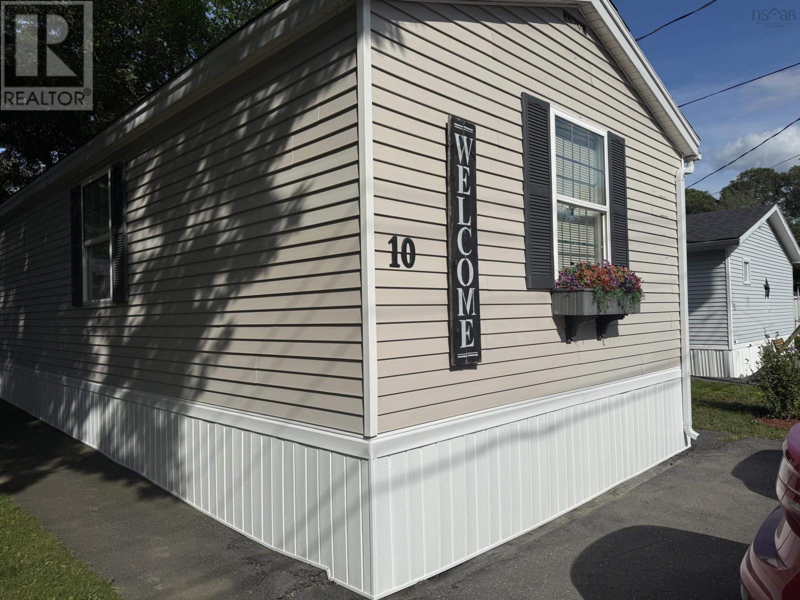 10 Fall Street, bridgewater, Nova Scotia
