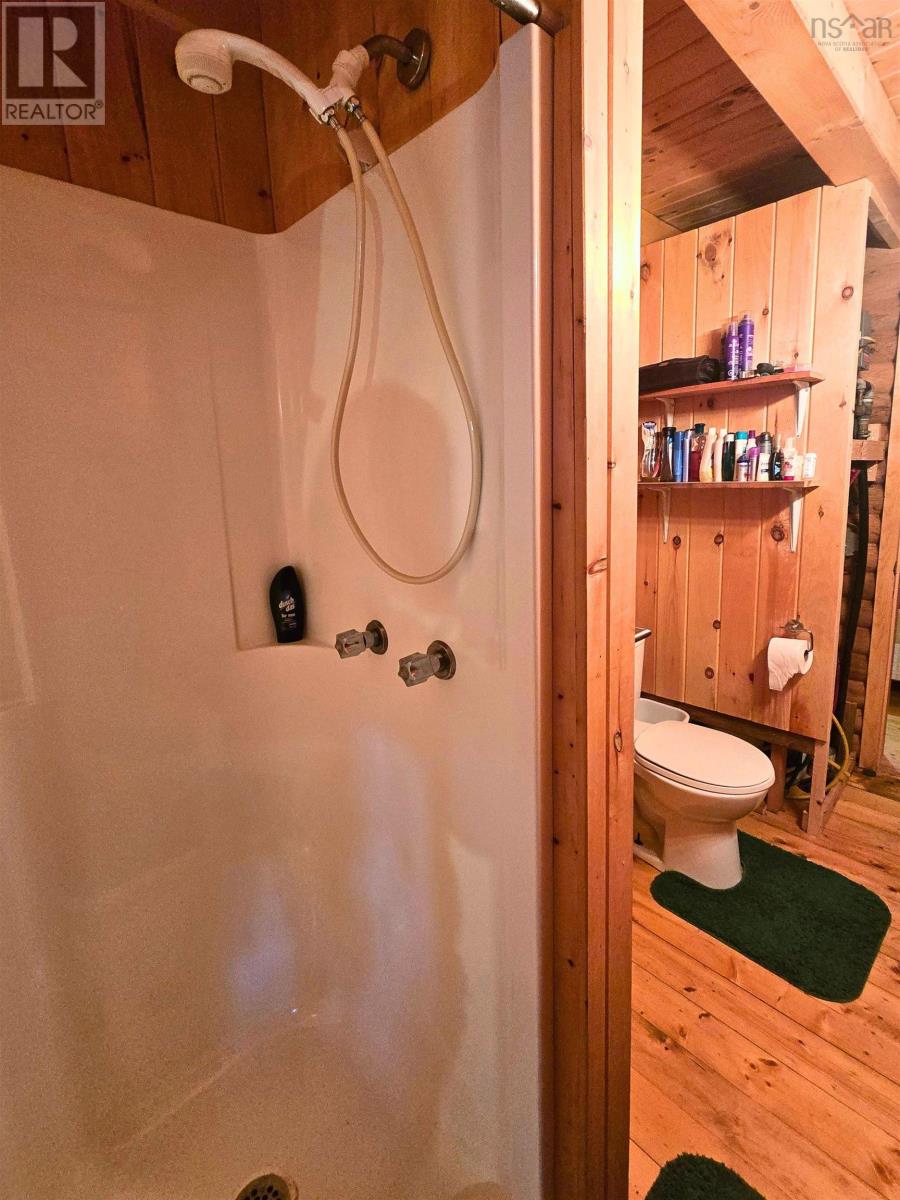 21 Lakefront Drive, Loch Lomond, Nova Scotia  B2E 1B3 - Photo 12 - 202621356