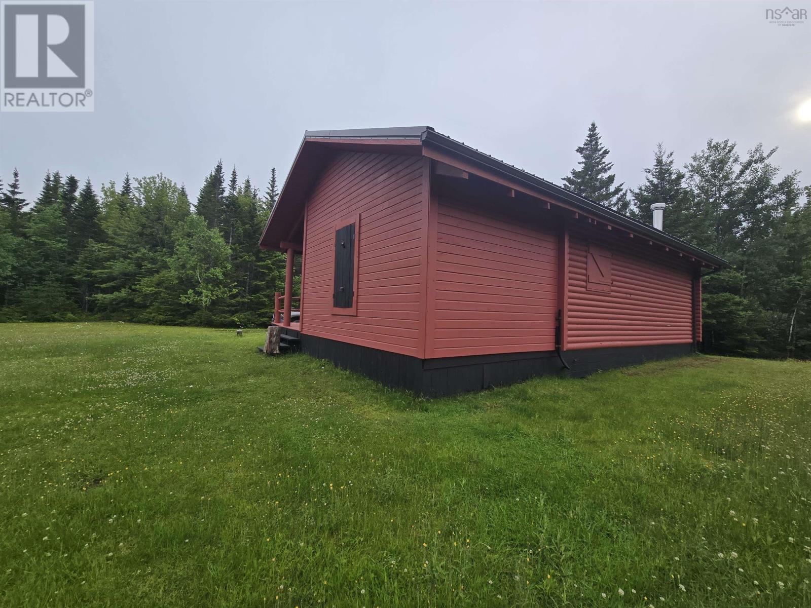 21 Lakefront Drive, Loch Lomond, Nova Scotia  B2E 1B3 - Photo 18 - 202621356