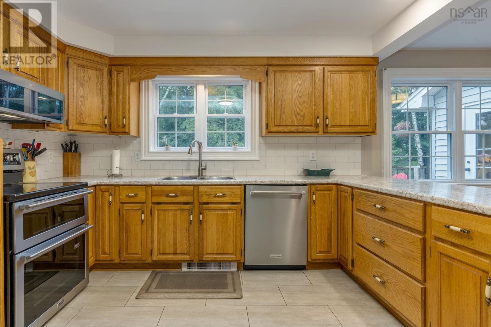 6 Brockhurst Close, Clayton Park, Nova Scotia  B3M 3V4 - Photo 11 - 202621360