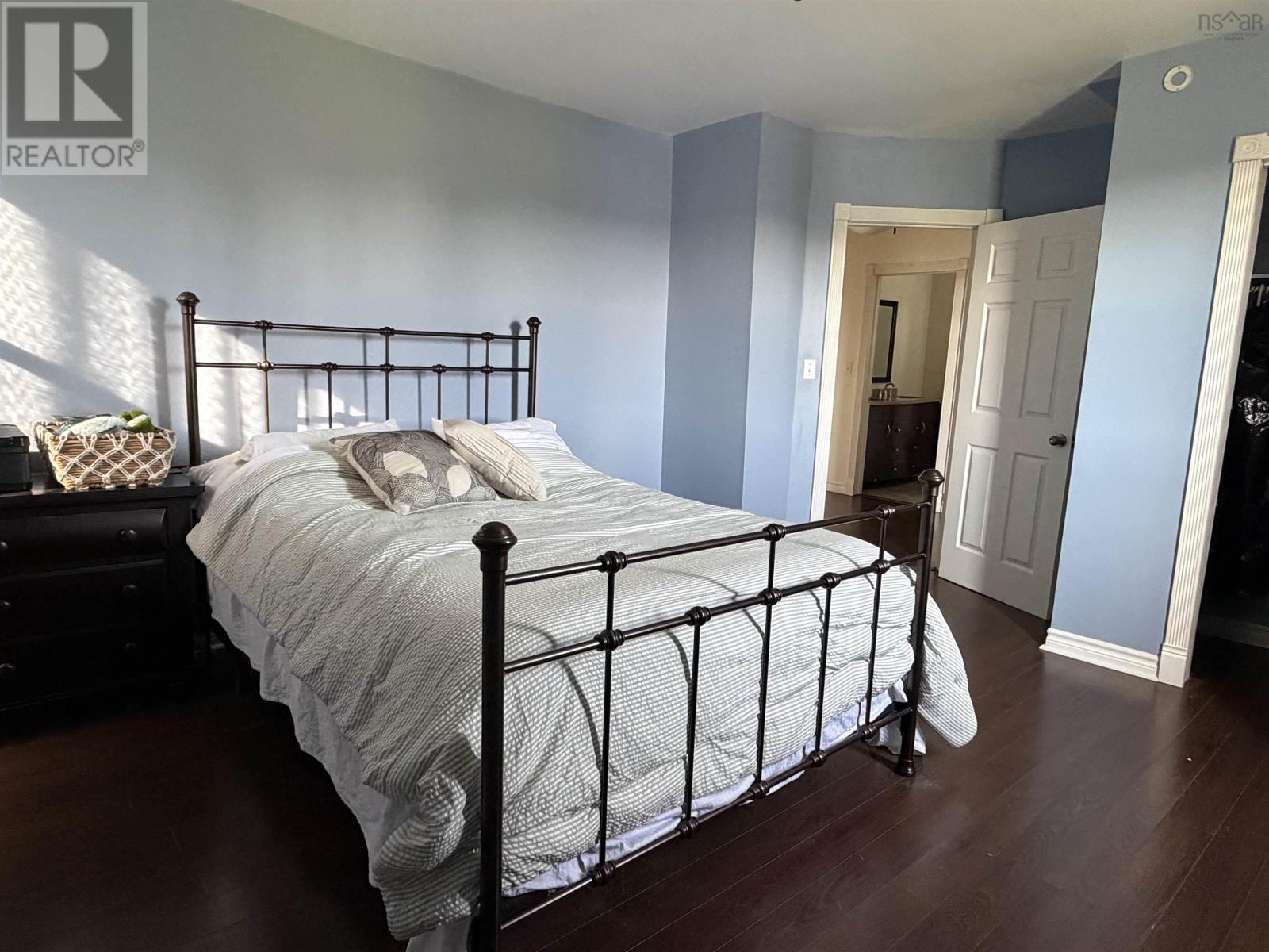 402 Neville Street, Reserve, Nova Scotia  B1E 1G5 - Photo 16 - 202621572