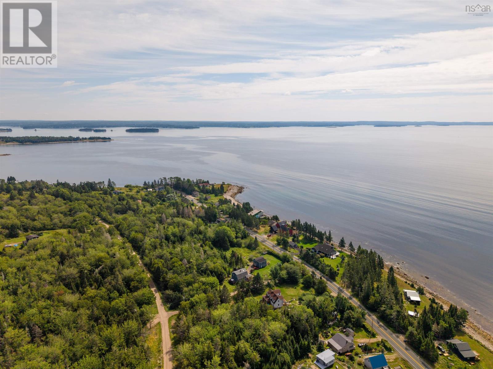 9136 St Margarets Bay Road, Queensland, Nova Scotia  B0J 1T0 - Photo 15 - 202621571