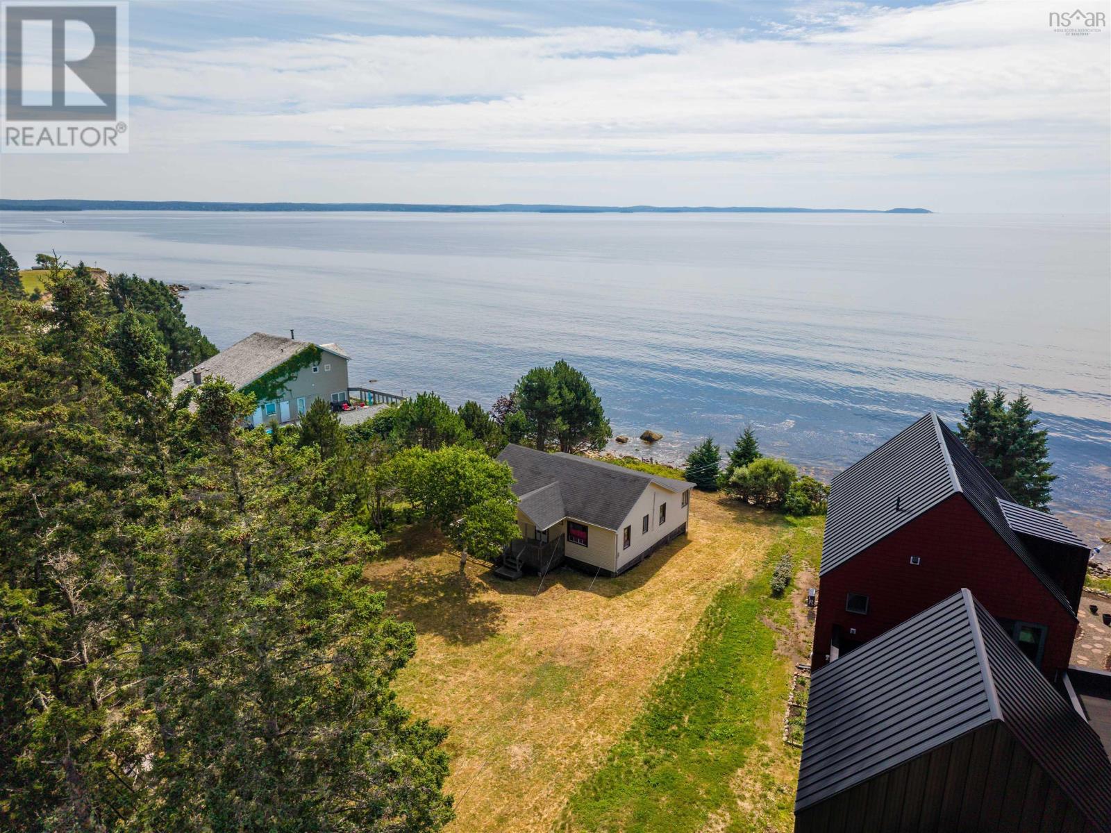 9136 St Margarets Bay Road, Queensland, Nova Scotia  B0J 1T0 - Photo 3 - 202621571