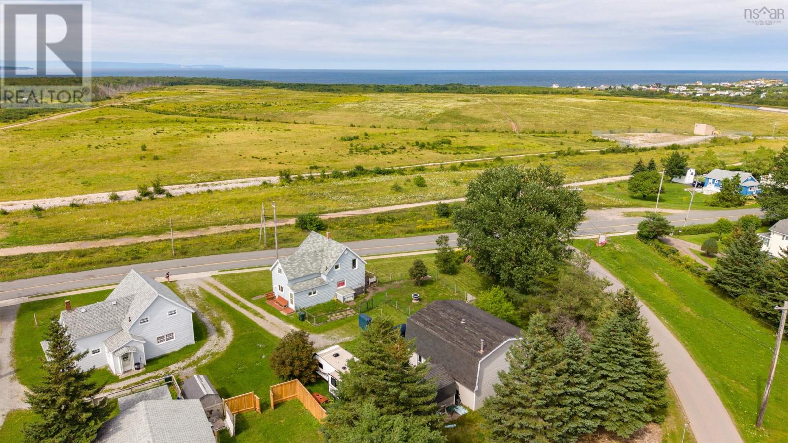 218 Pitt Street, Sydney Mines, Nova Scotia  B1V 1S3 - Photo 7 - 202621581