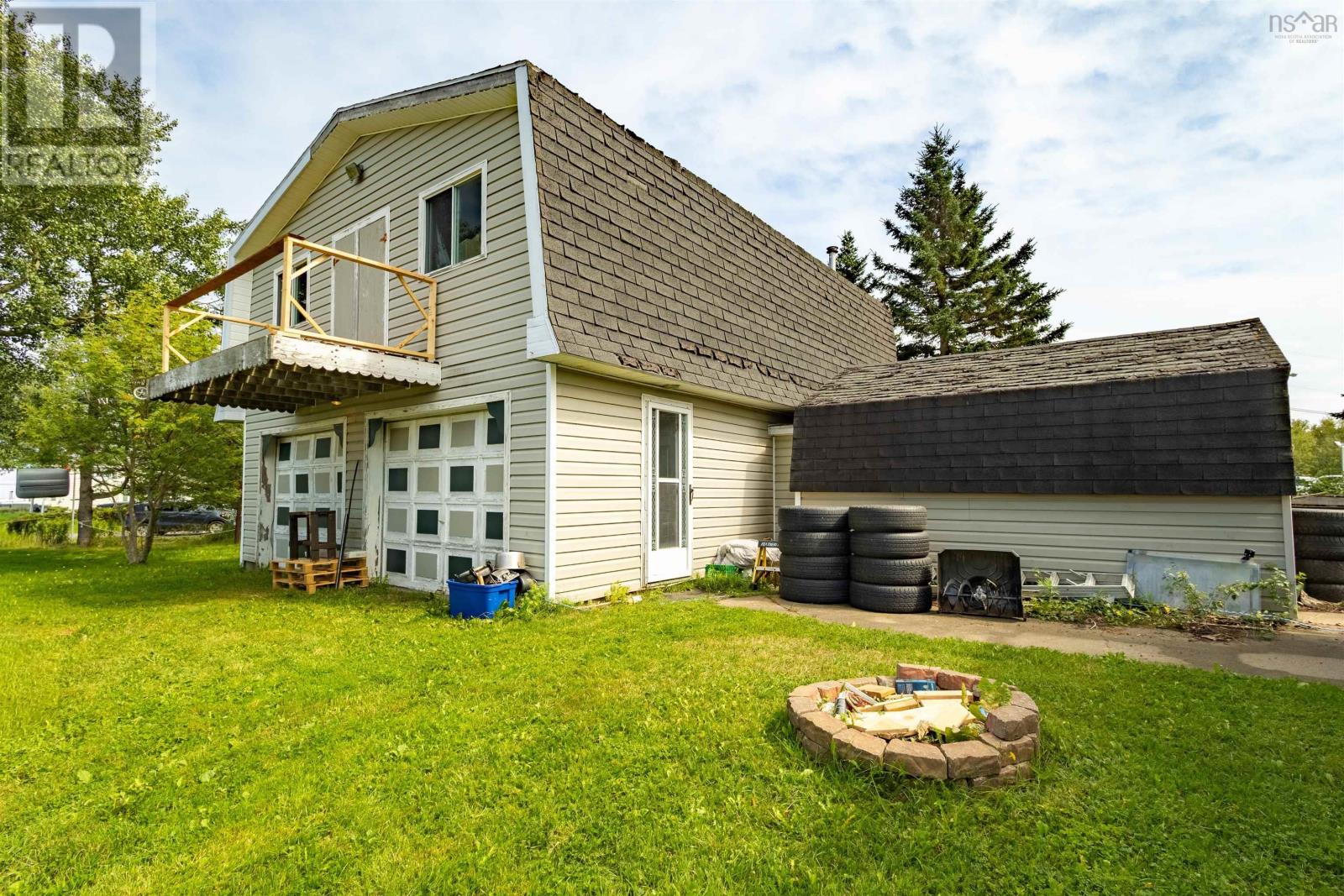 218 Pitt Street, Sydney Mines, Nova Scotia  B1V 1S3 - Photo 8 - 202621581
