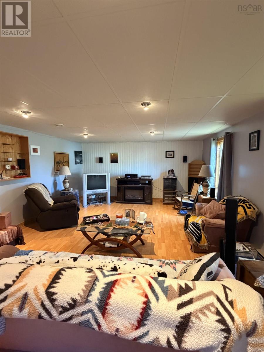 395 2941 Highway 395, East Lake Ainslie, Nova Scotia  B0E 3M0 - Photo 17 - 202621616