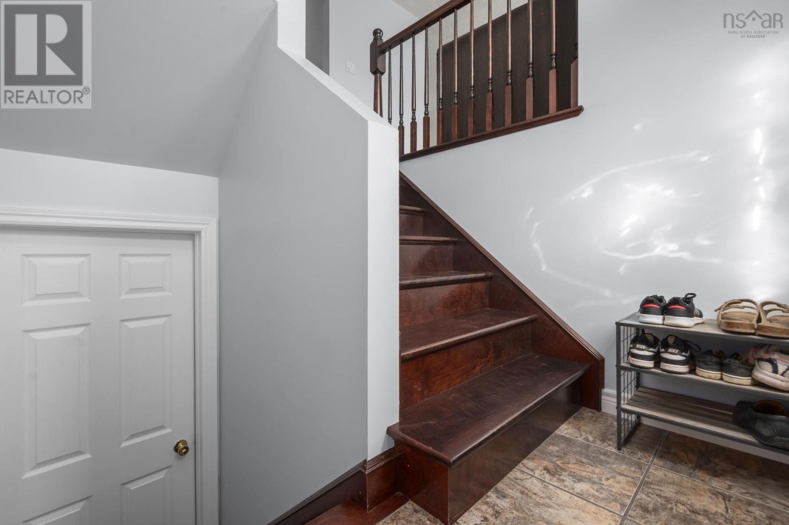 179 Sampson Drive, Lower Sackville, Nova Scotia  B4C 2V9 - Photo 2 - 202621626