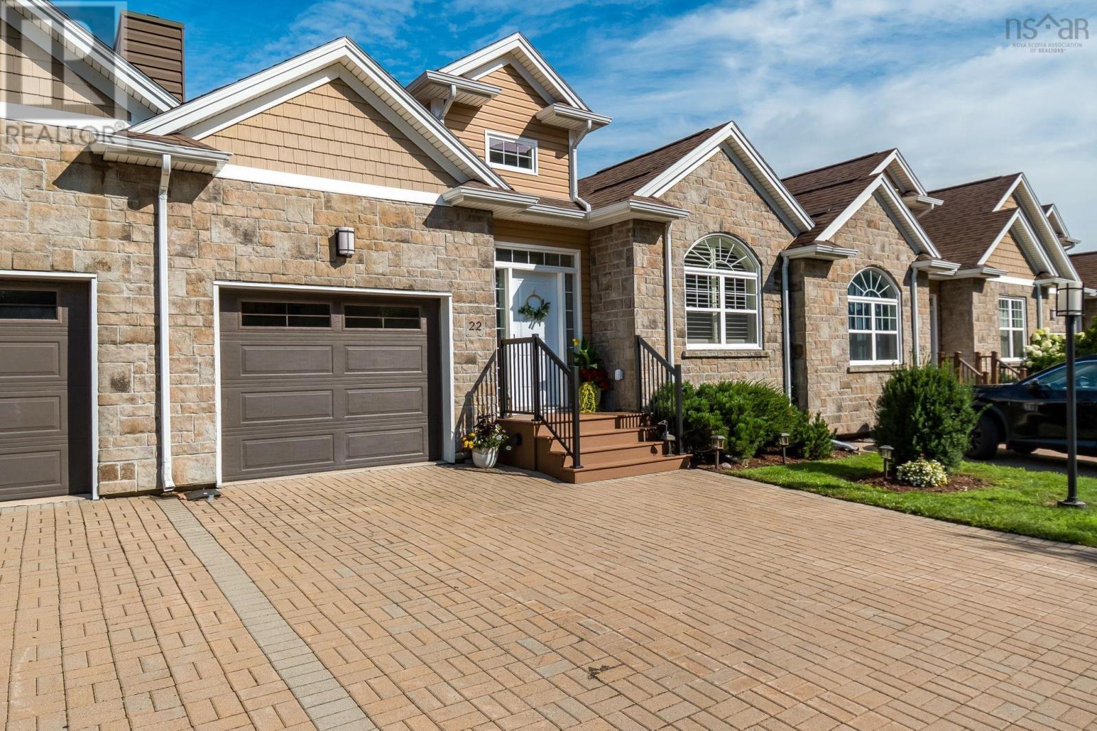 22 Chaucer Lane, timberlea, Nova Scotia