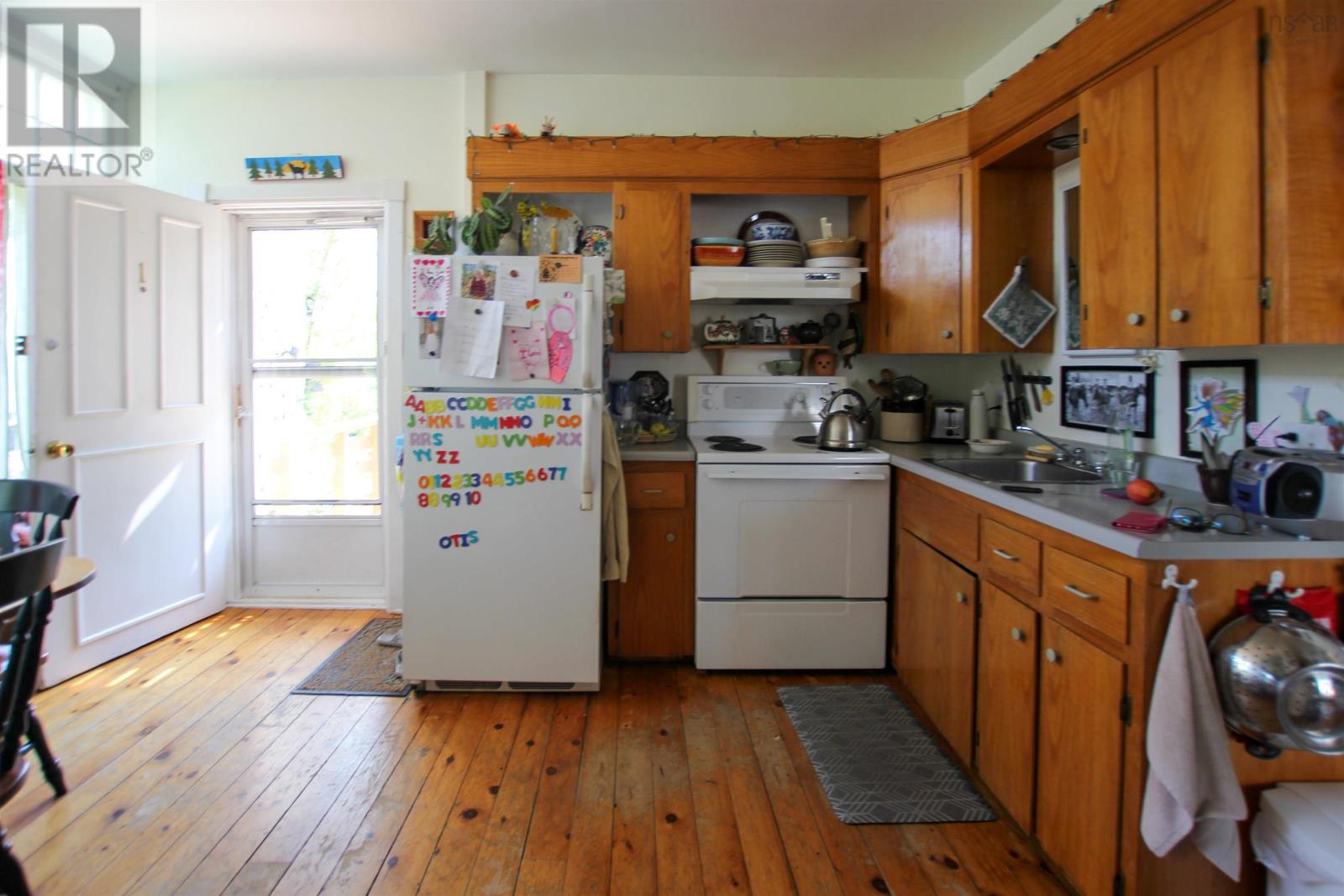 28 St. Andrews Street, Bridgewater, Nova Scotia  B4V 1N8 - Photo 20 - 202621817