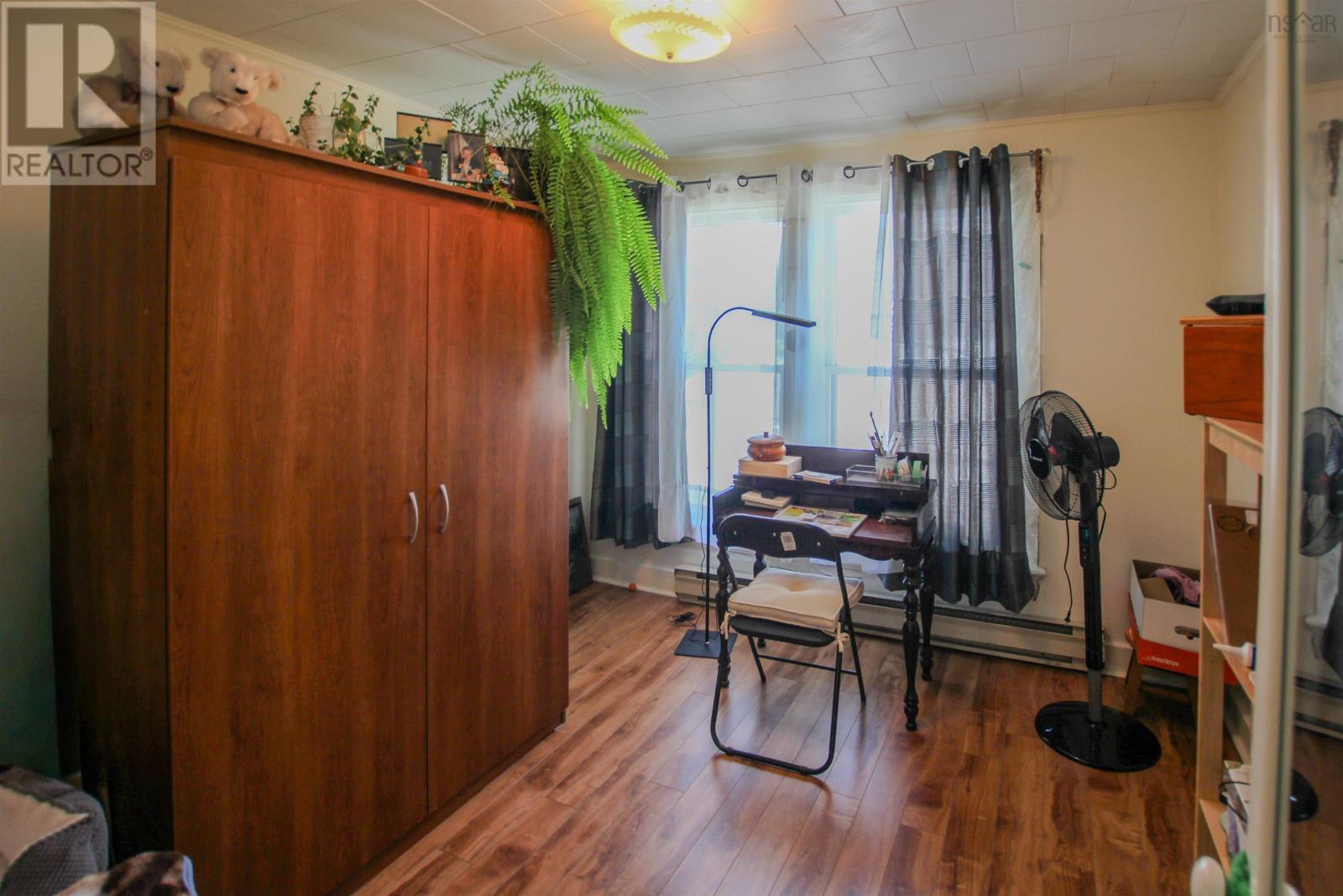 28 St. Andrews Street, Bridgewater, Nova Scotia  B4V 1N8 - Photo 7 - 202621817