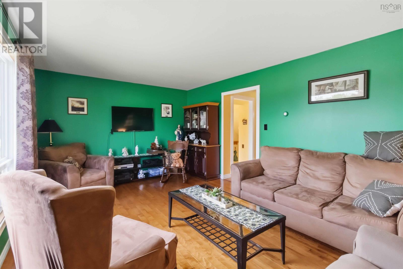 126 Poplar Drive, Cole Harbour, Nova Scotia  B2W 2K6 - Photo 5 - 202621837