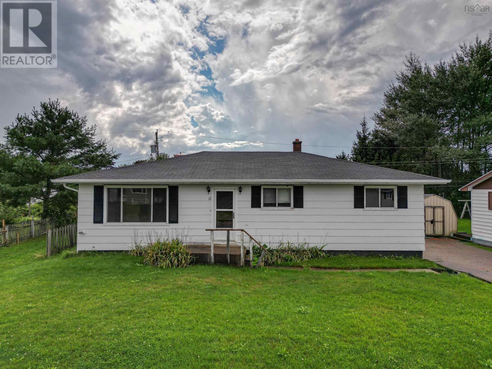 11 Tamarac Drive, port hawkesbury, Nova Scotia