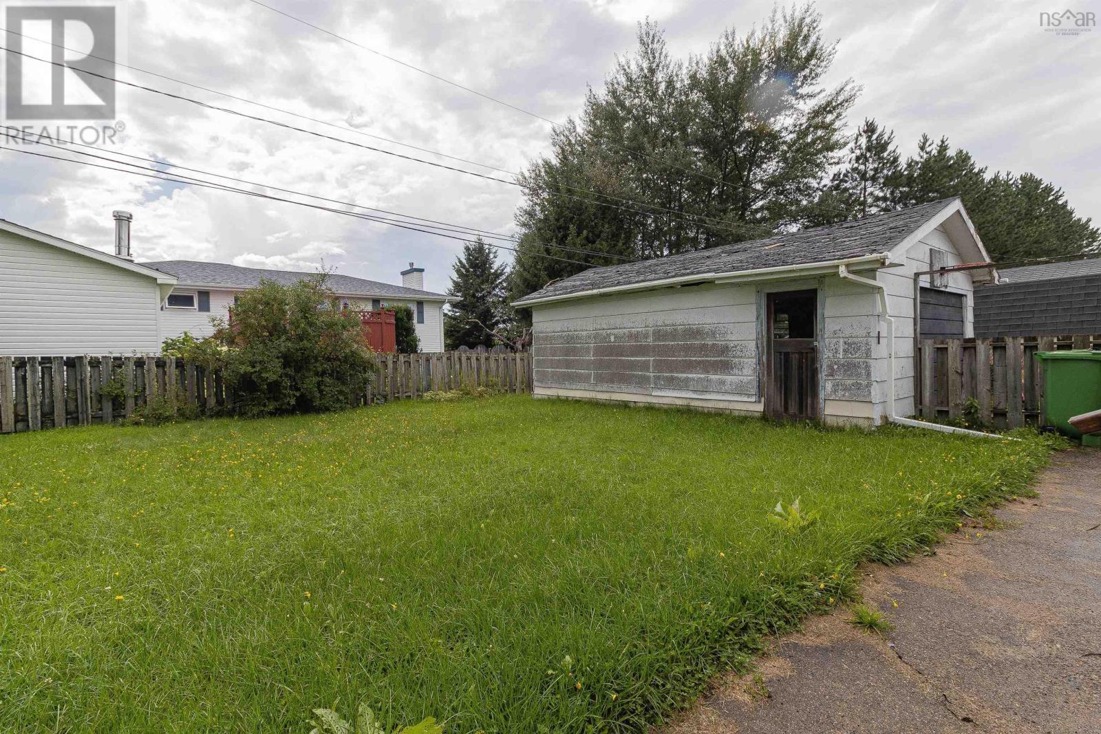 11 Tamarac Drive, Port Hawkesbury, Nova Scotia  B9A 3E6 - Photo 5 - 202621986