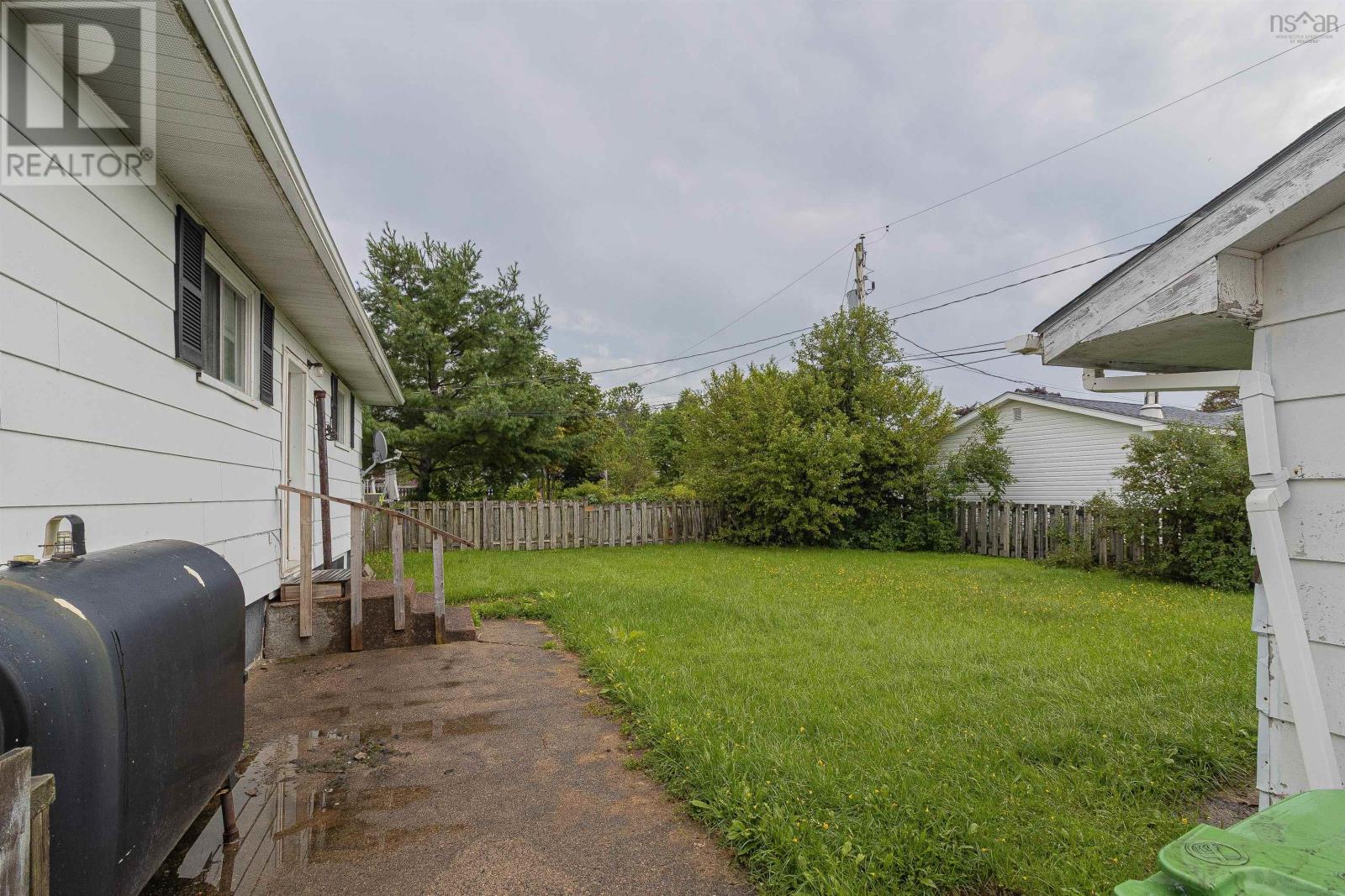 11 Tamarac Drive, Port Hawkesbury, Nova Scotia  B9A 3E6 - Photo 7 - 202621986