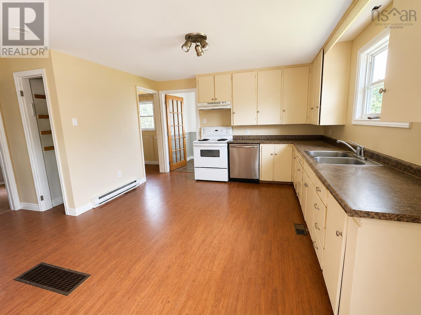 1286 Eastern Shore Road, Eagle Head, Nova Scotia  B0J 1H0 - Photo 5 - 202622004