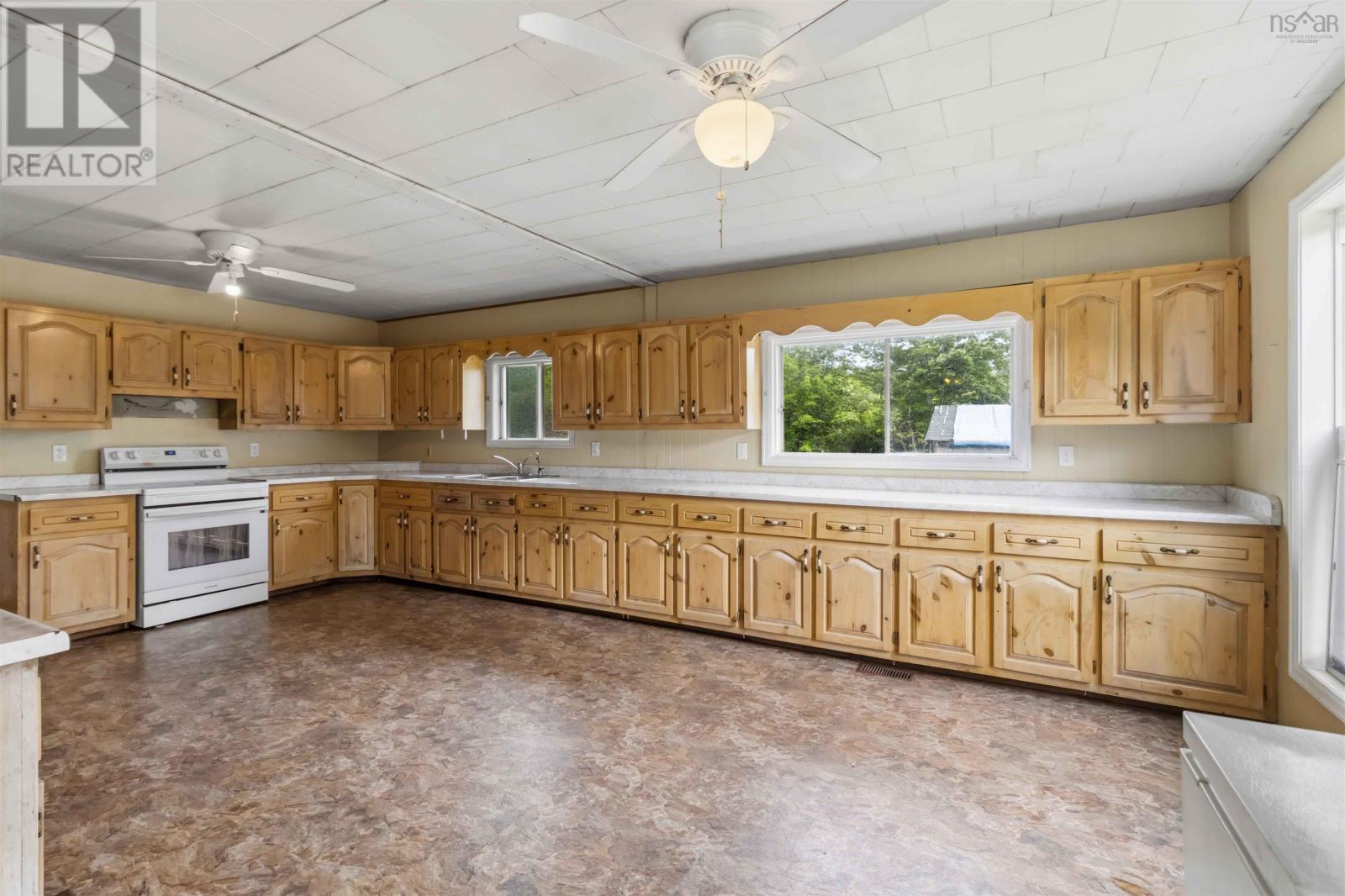 9490 Highway 8, Caledonia, Nova Scotia  B0T 1B0 - Photo 6 - 202622014