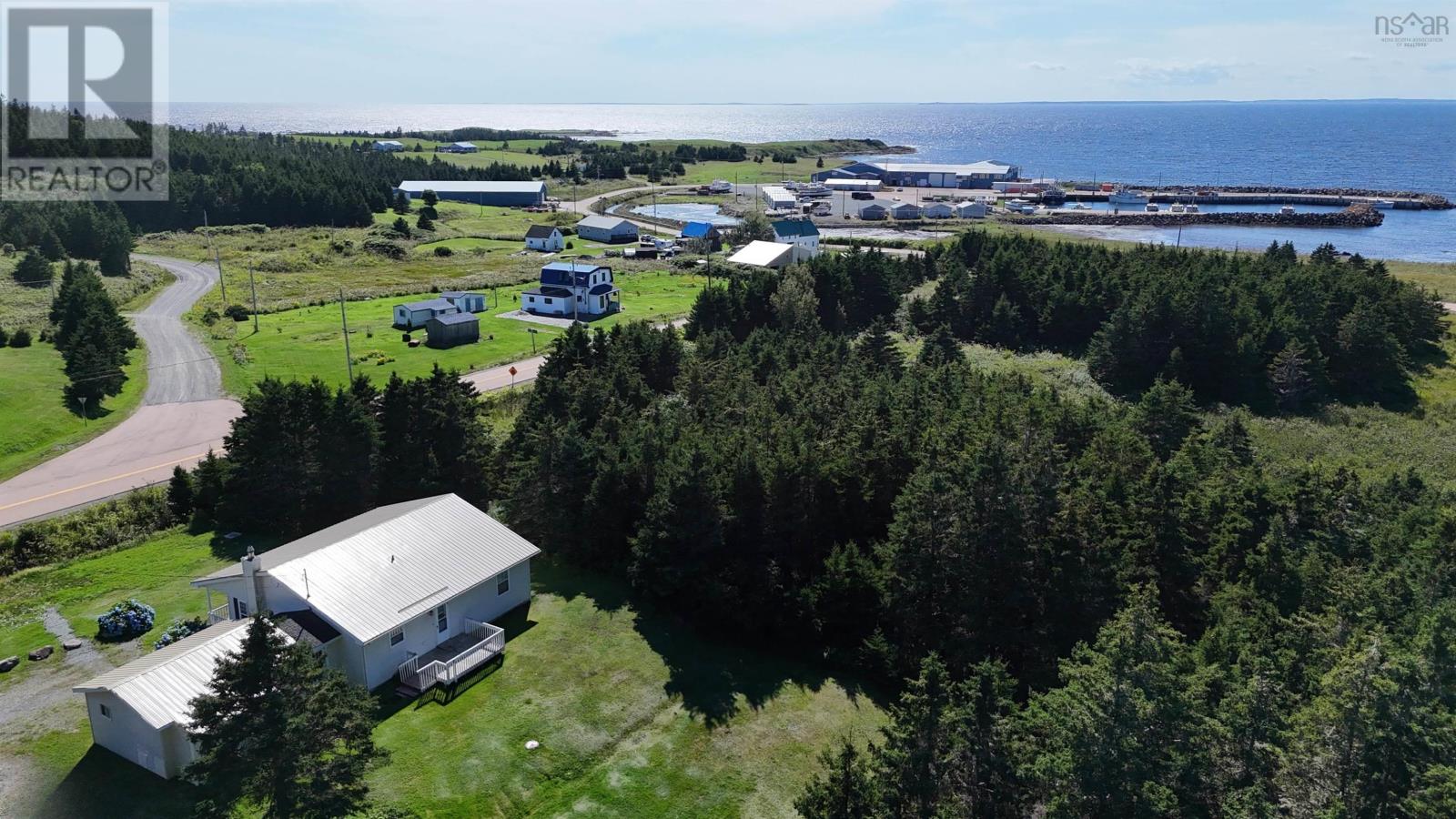 70 Little Harbour Road, Lower L'ardoise, Nova Scotia  B0E 1W0 - Photo 2 - 202622032