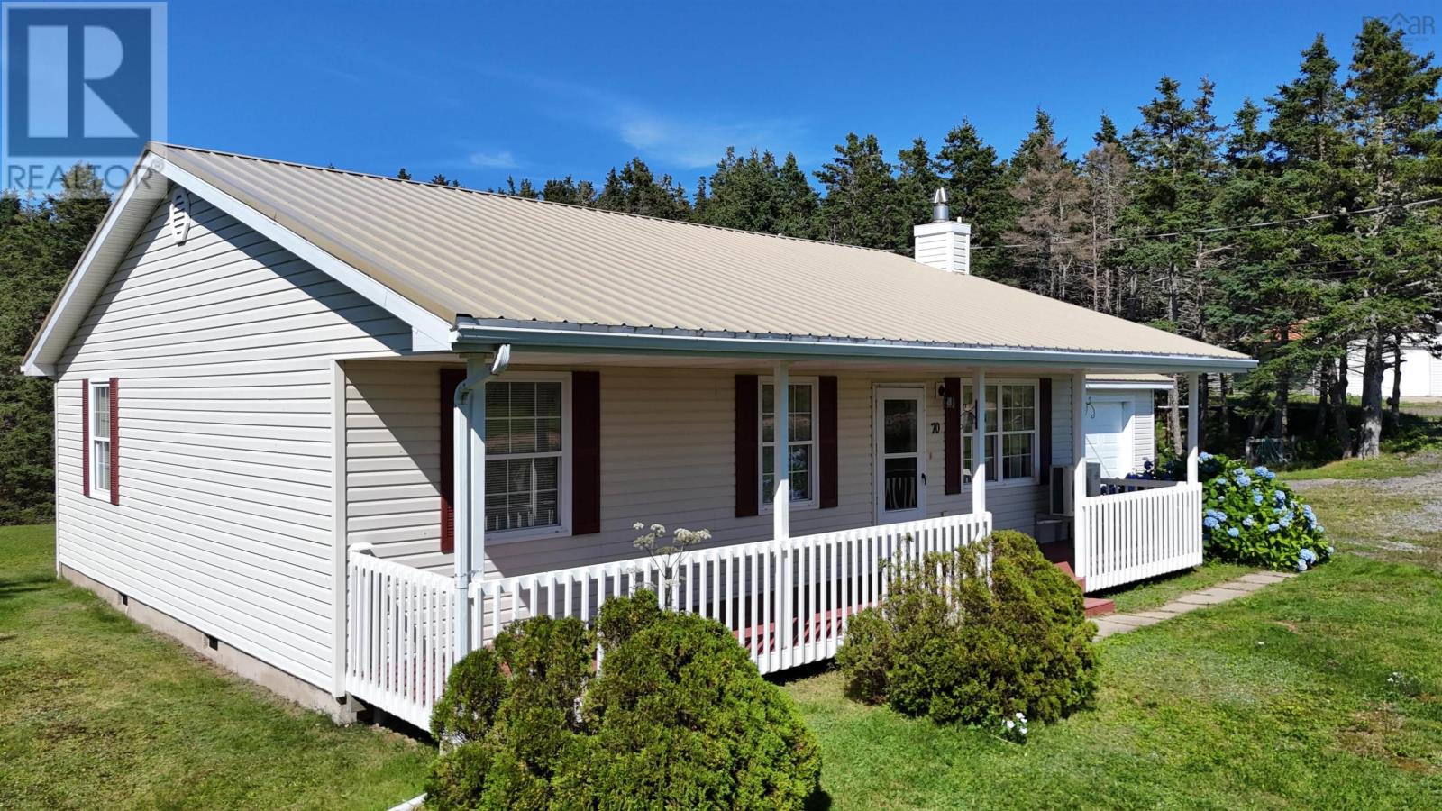 70 Little Harbour Road, Lower L'ardoise, Nova Scotia  B0E 1W0 - Photo 29 - 202622032