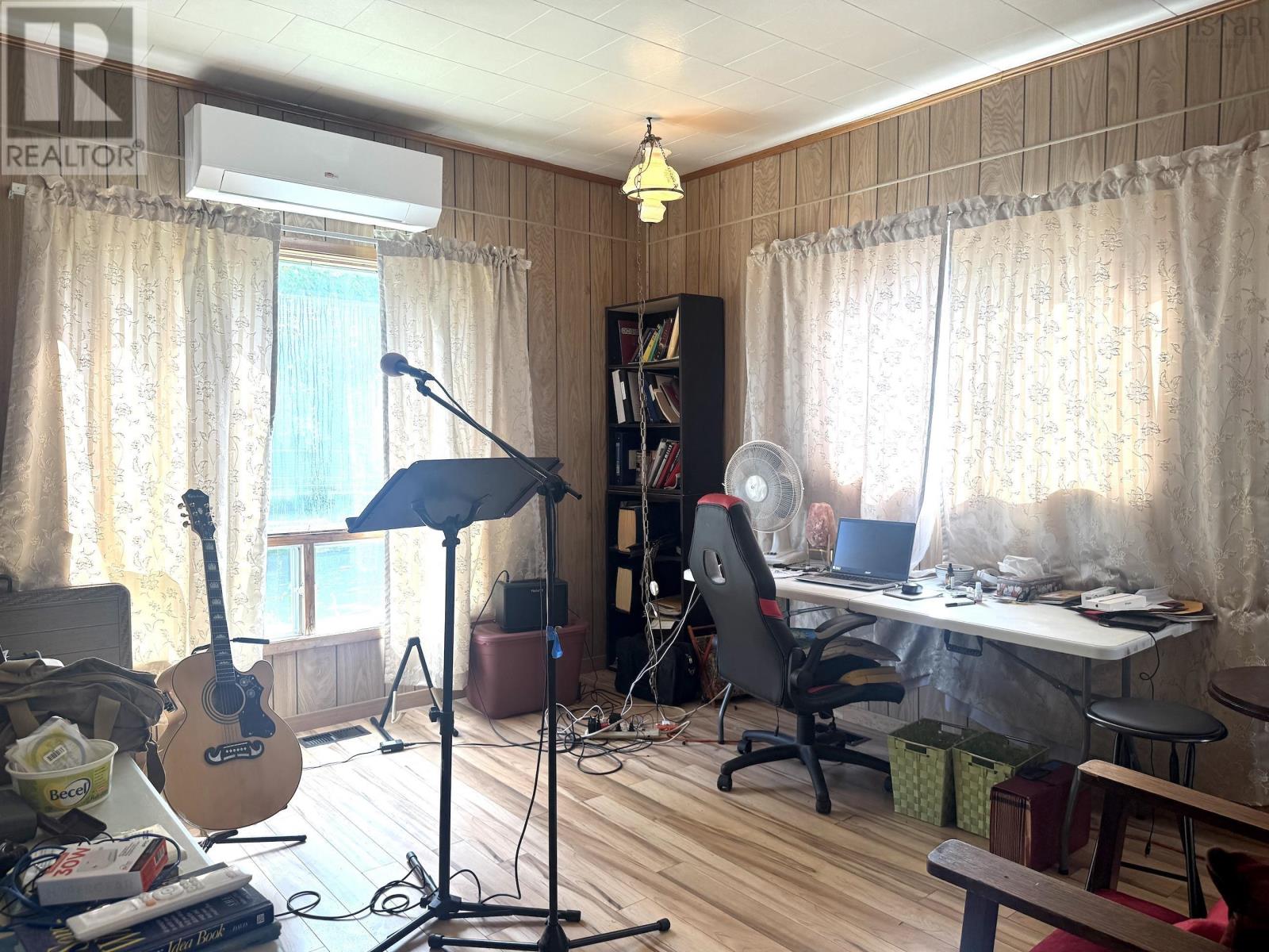 49 Chapel Street, Parrsboro, Nova Scotia  B0M 1S0 - Photo 18 - 202622040