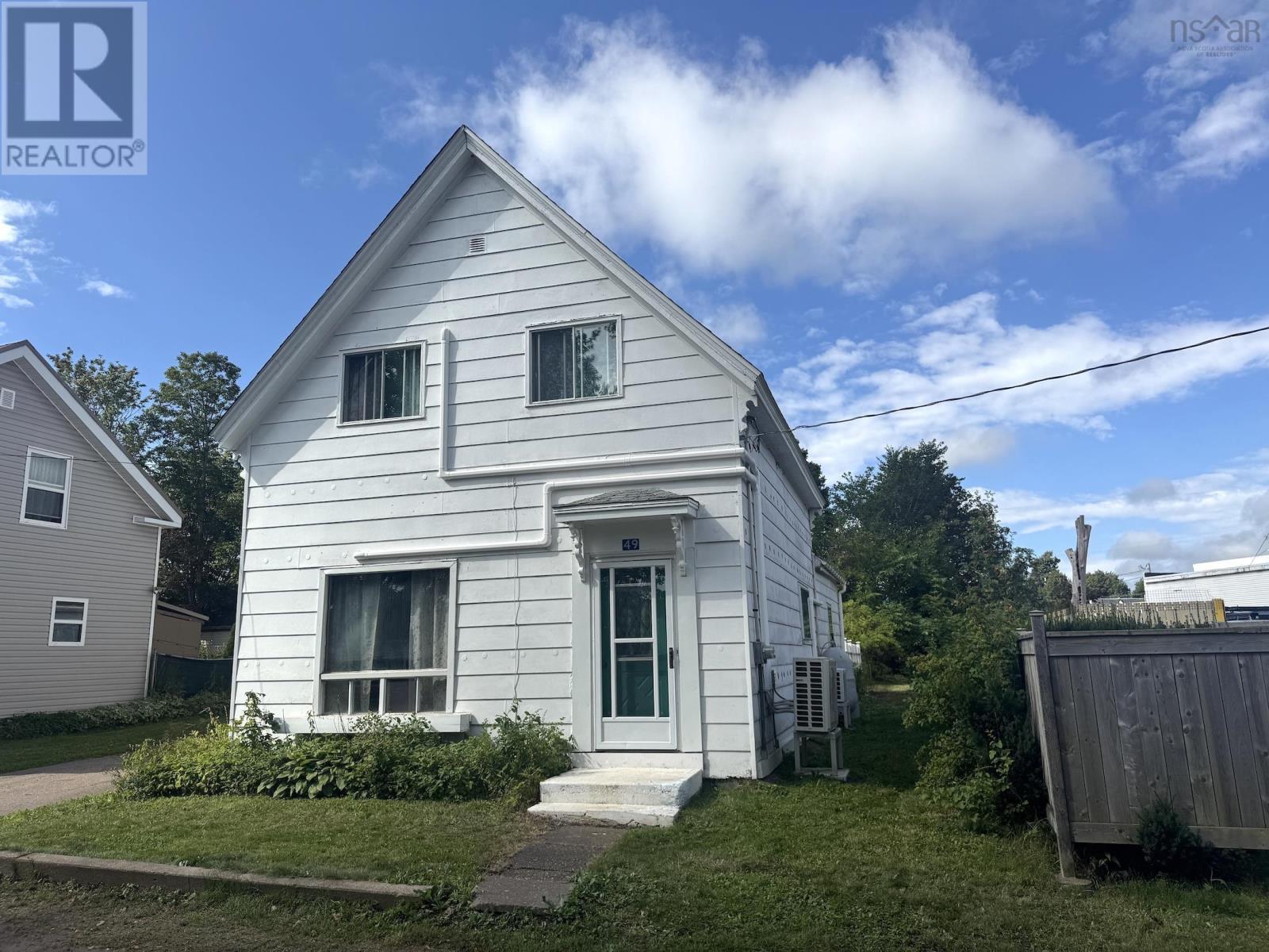 49 Chapel Street, Parrsboro, Nova Scotia  B0M 1S0 - Photo 2 - 202622040