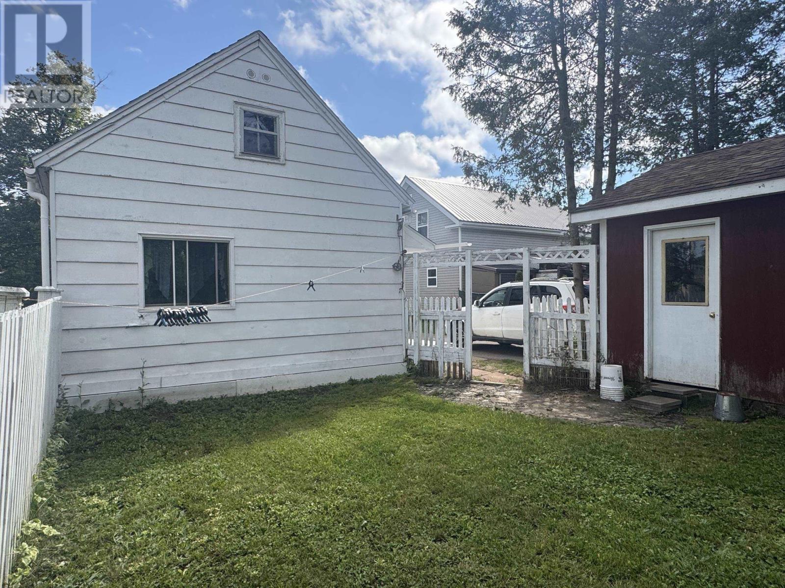 49 Chapel Street, Parrsboro, Nova Scotia  B0M 1S0 - Photo 5 - 202622040