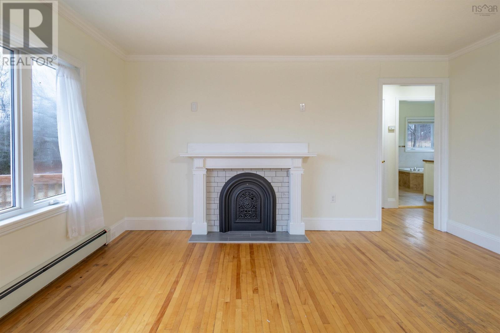 22 Archibald Street, Sydney Mines, Nova Scotia  B1V 2Y5 - Photo 11 - 202622049